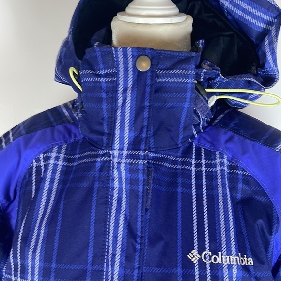 Columbia Women’s Coat Size Medium - Picture 3 of 7